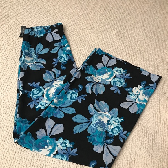 Metaphor pans - Picture 4 of 7